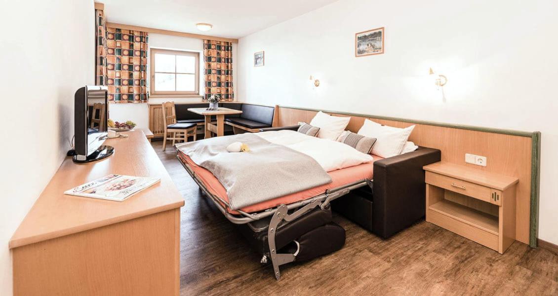 Feriengut Hasenau Aparthotel Saalbach-Hinterglemm Exterior photo