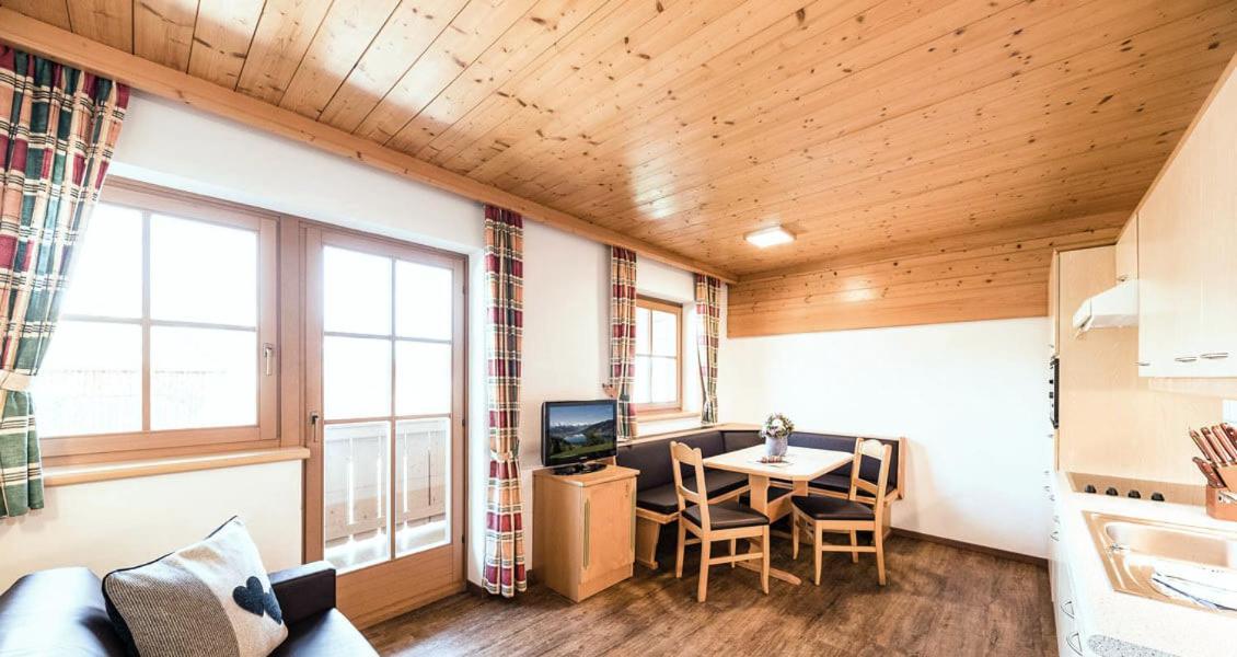 Feriengut Hasenau Aparthotel Saalbach-Hinterglemm Exterior photo
